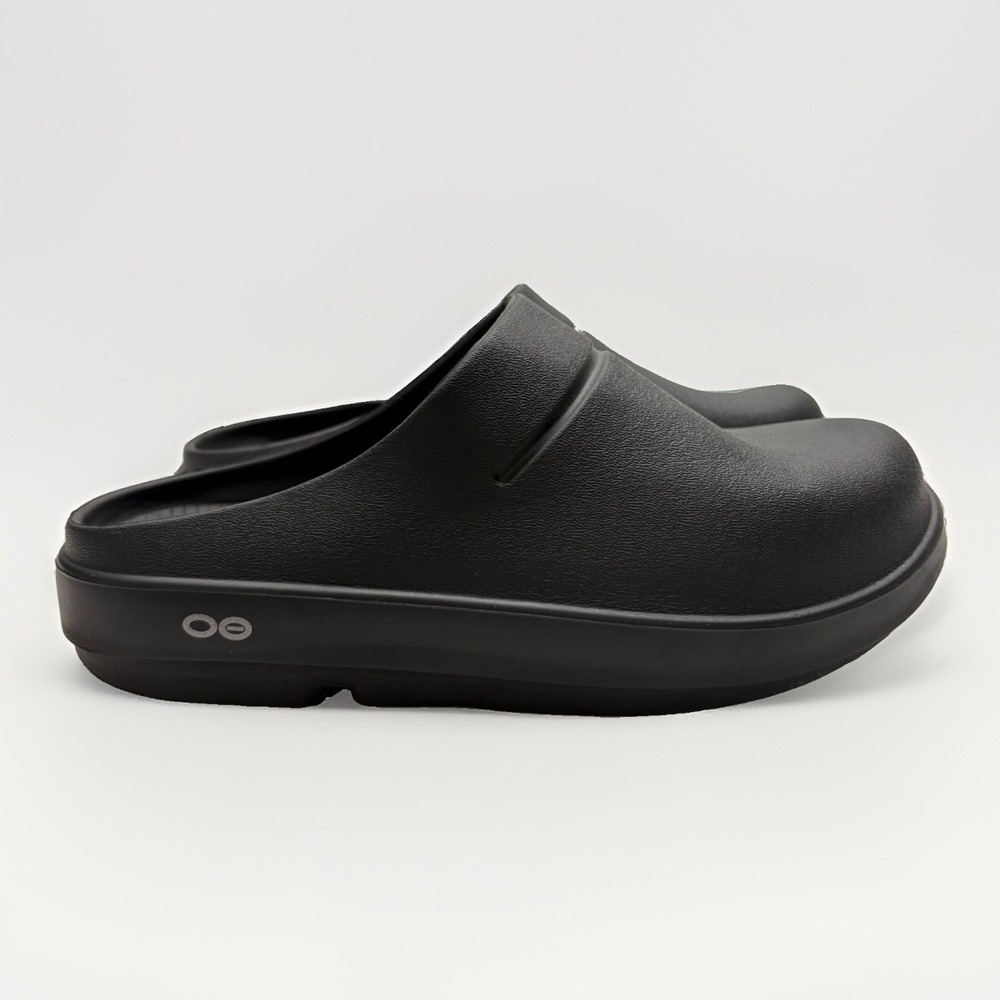 OOFOS OOcloog Clog Womens Size 9 Black Beach Casual Slip On Recovery Shoes